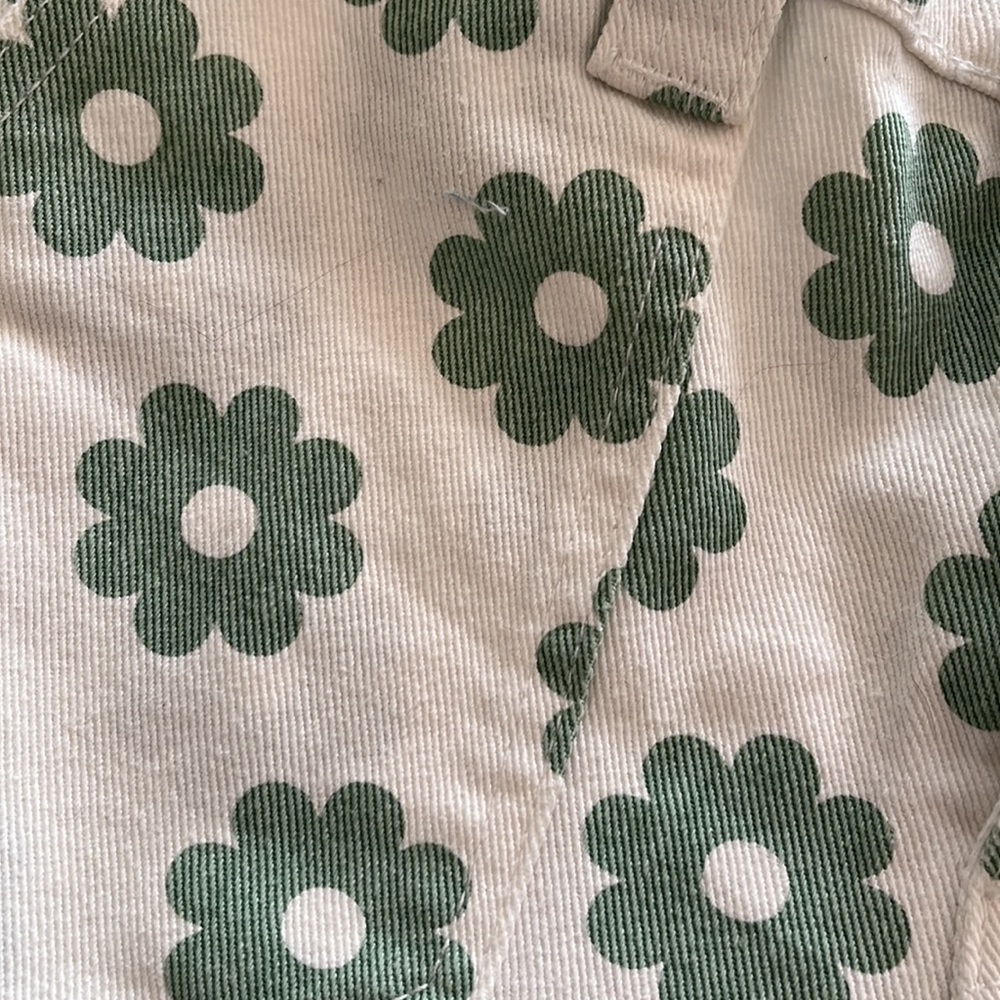 Pacsun xs flower shorts - Picture 2 of 5